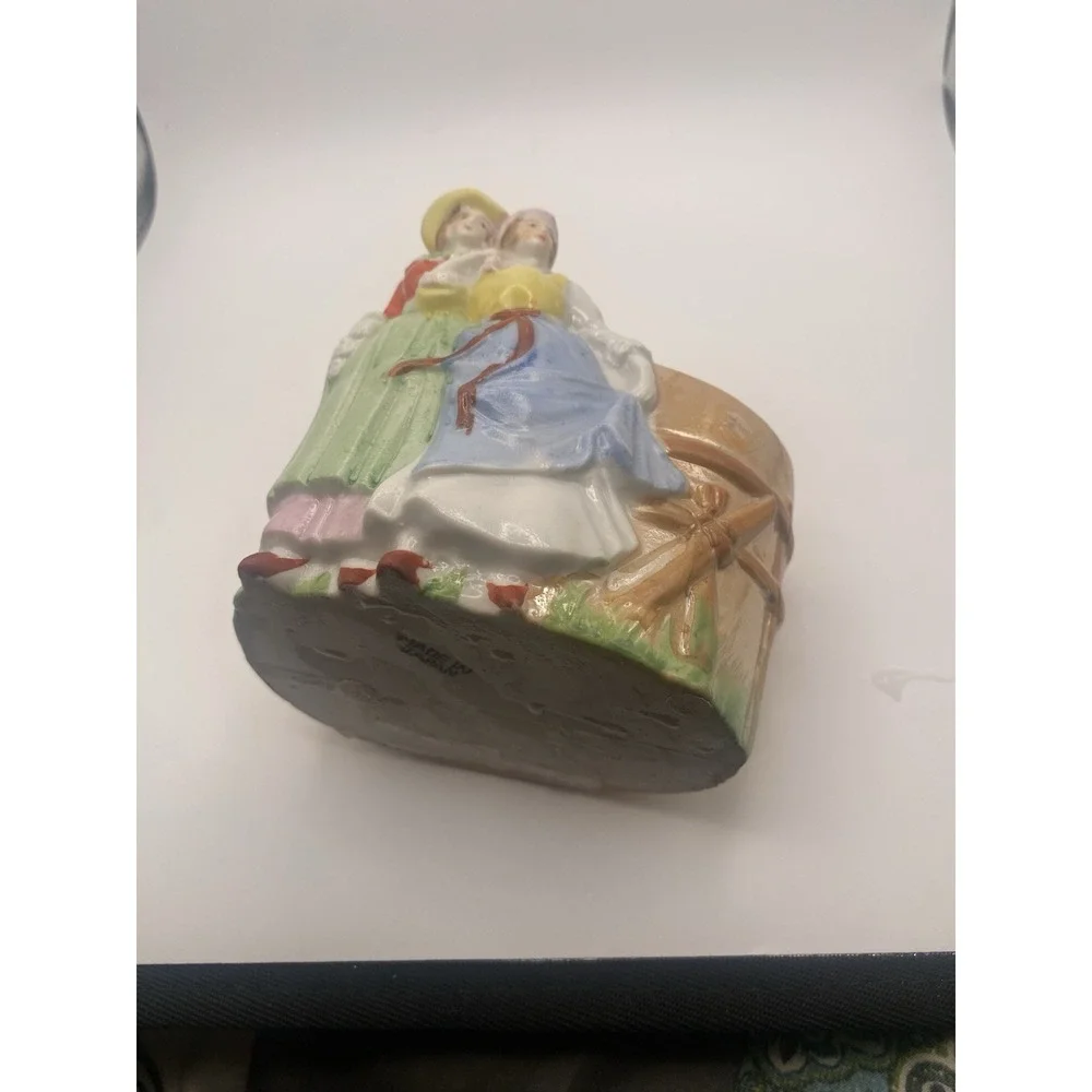 VTG Made In Japan Two Women Lusterware Small Figurine Bowl/Planter